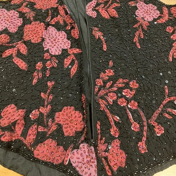 JKARA Beaded and Sequined Top - Picture 4 of 8